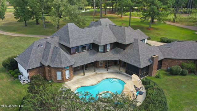 131 Lakeshire Parkway, Canton, MS 39046