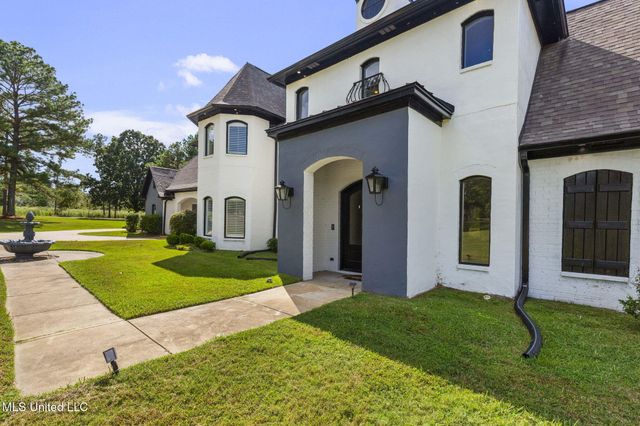 131 Lakeshire Parkway, Canton, MS 39046