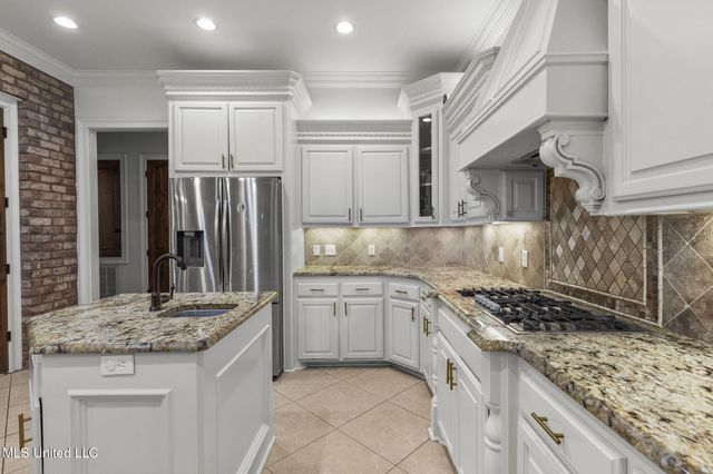 131 Lakeshire Parkway, Canton, MS 39046
