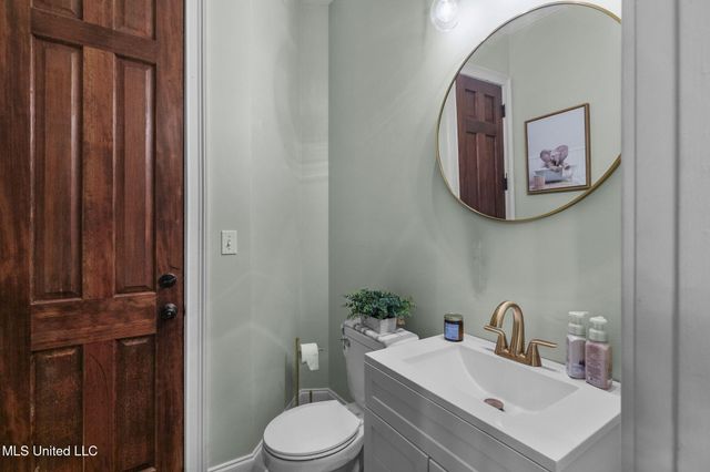 131 Lakeshire Parkway, Canton, MS 39046