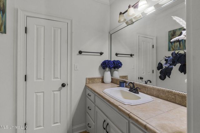 131 Lakeshire Parkway, Canton, MS 39046