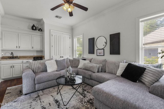 131 Lakeshire Parkway, Canton, MS 39046