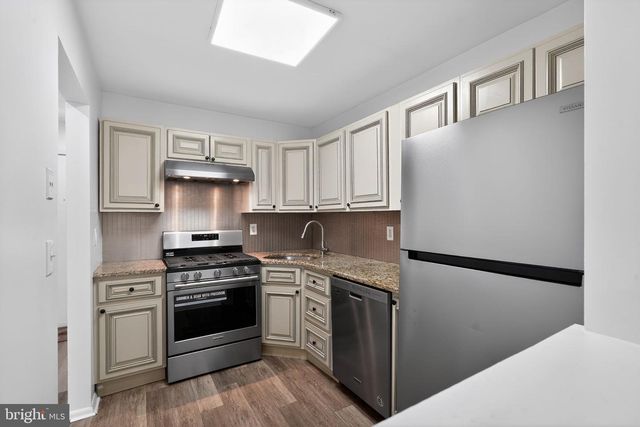 303 DOVE CT, Lumberton, NJ 08048