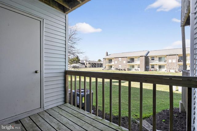 303 DOVE CT, Lumberton, NJ 08048