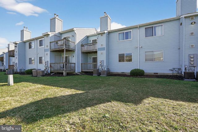 303 DOVE CT, Lumberton, NJ 08048