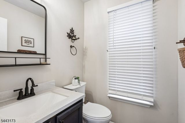 31 Chicopee Dr, Montgomery Twp., NJ 08540