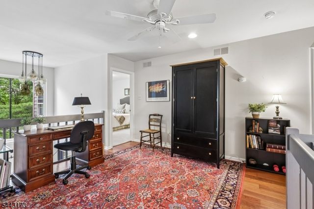 31 Chicopee Dr, Montgomery Twp., NJ 08540