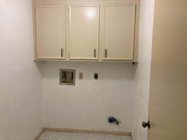 2906 Green Fields Drive, Sugar Land, TX 77479