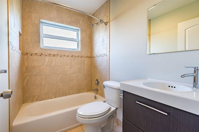 101 SW 2nd Avenue, Boca Raton, FL 33432