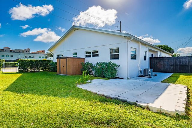 101 SW 2nd Avenue, Boca Raton, FL 33432