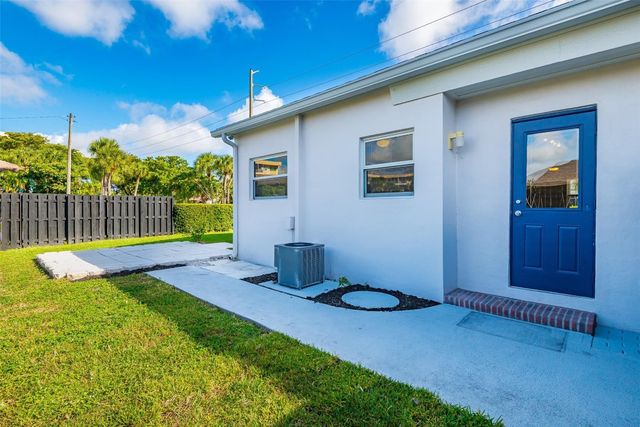 101 SW 2nd Avenue, Boca Raton, FL 33432