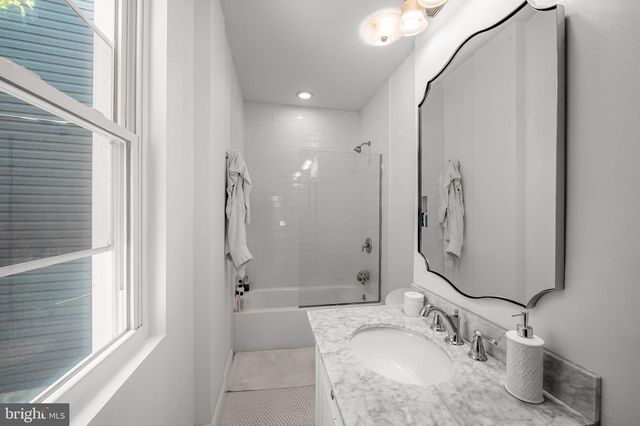 61 E HEATH ST, Baltimore, MD 21230