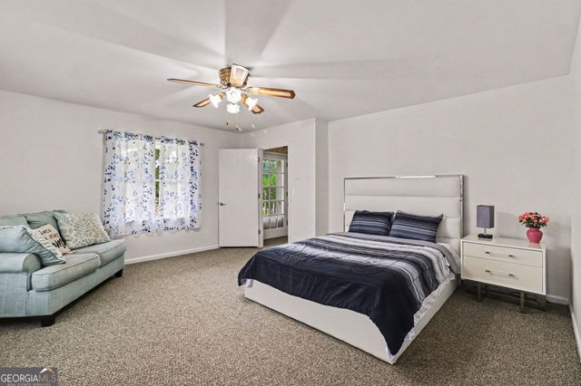 525 Lawshe Road, Senoia, GA 30276