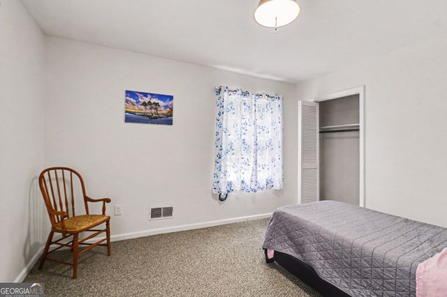 525 Lawshe Road, Senoia, GA 30276