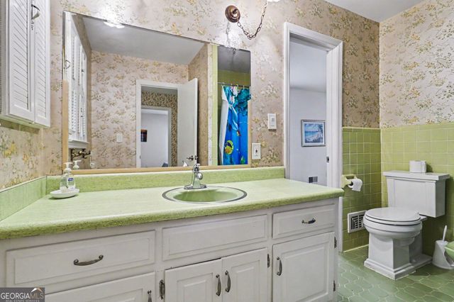 525 Lawshe Road, Senoia, GA 30276