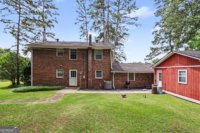 525 Lawshe Road, Senoia, GA 30276