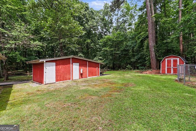 525 Lawshe Road, Senoia, GA 30276
