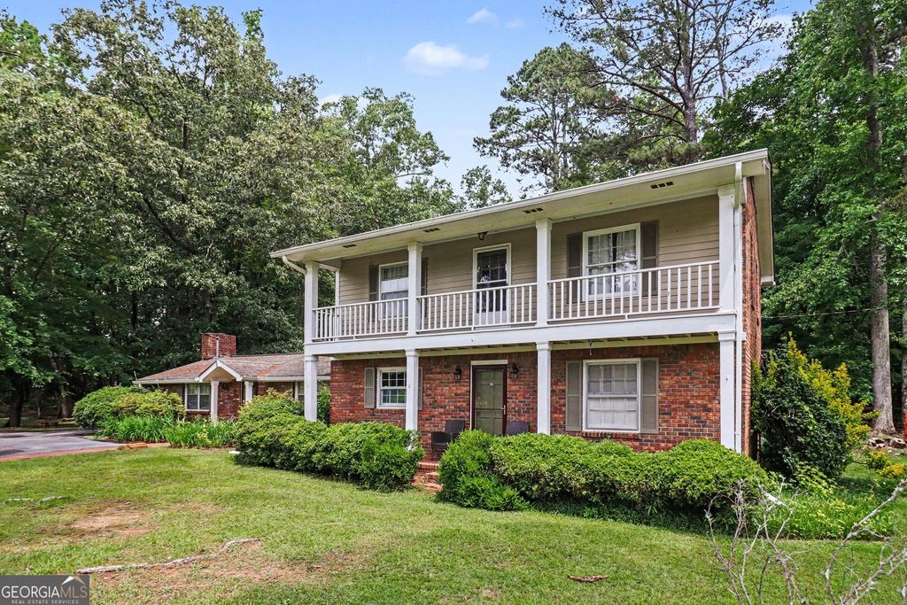 525 Lawshe Road, Senoia, GA 30276