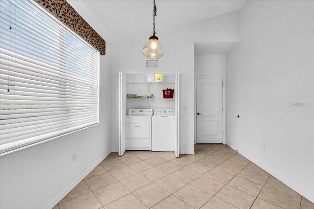 6393 ROOKERY CIRCLE, Bradenton, FL 34203