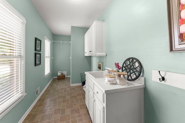1430 Roanoke Trace, Grayson, GA 30017