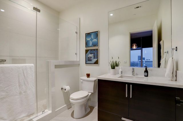 4521 San Felipe Street 1804, Houston, TX 77027