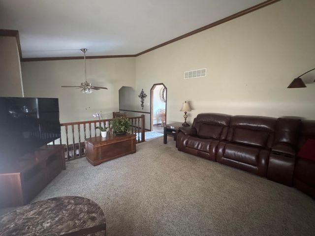 532 Iroquois Street, Schererville, IN 46375