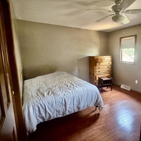 532 Iroquois Street, Schererville, IN 46375