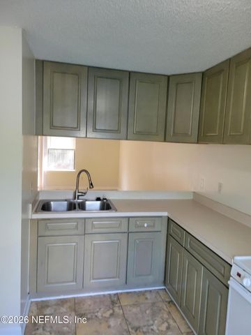 2192 INWOOD Terrace 1, Jacksonville, FL 32207