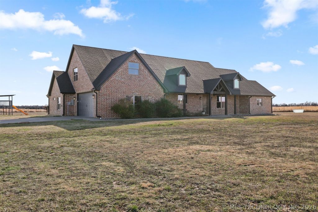 777 Sterret, Calera, OK 74730