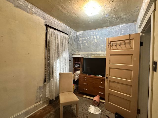 4835 Northcote Avenue, East Chicago, IN 46312