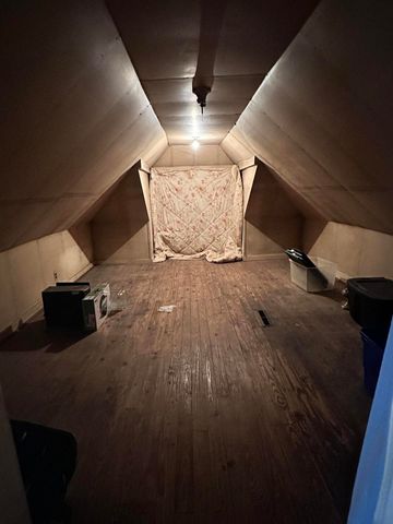 4835 Northcote Avenue, East Chicago, IN 46312