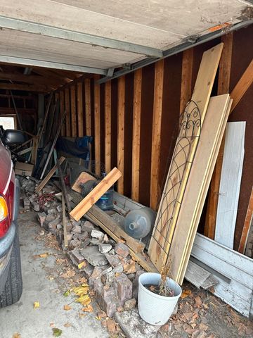 4835 Northcote Avenue, East Chicago, IN 46312