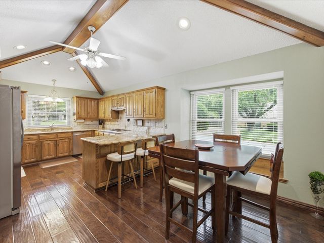 3701 Waycross Court, Arlington, TX 76016