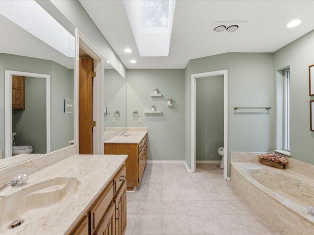 3701 Waycross Court, Arlington, TX 76016