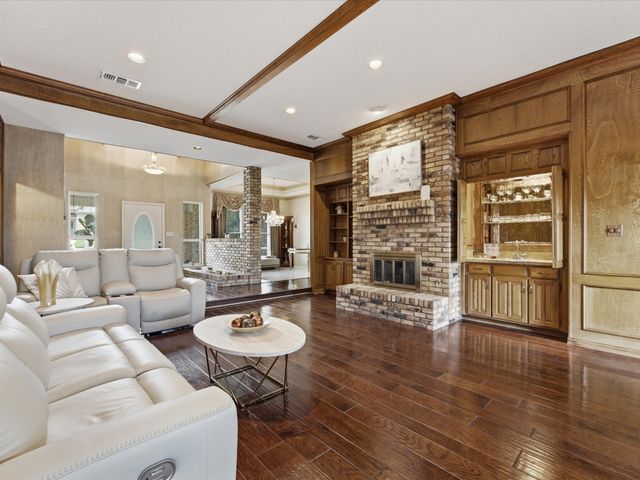 3701 Waycross Court, Arlington, TX 76016