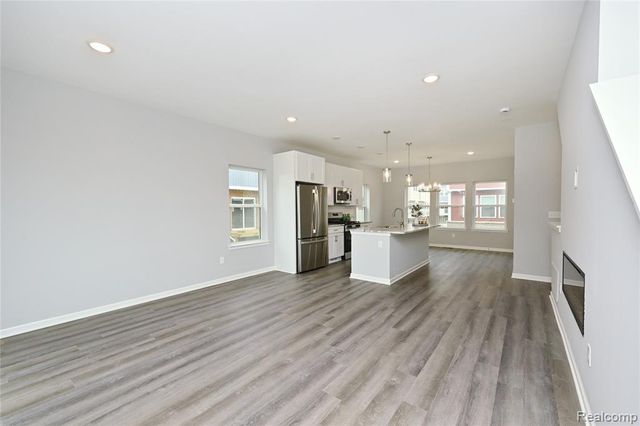 764 Huntley Lane, Troy, MI 48085