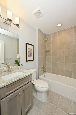 764 Huntley Lane, Troy, MI 48085