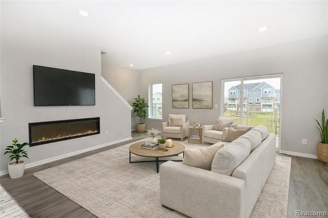 764 Huntley Lane, Troy, MI 48085