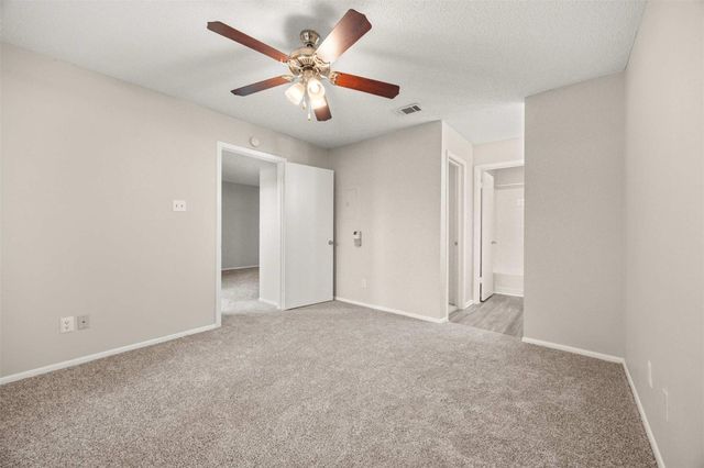 3111 Parker LN 0250, Austin, TX 78741