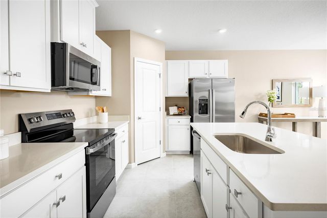 11448 SE 77TH AVENUE, Belleview, FL 34420