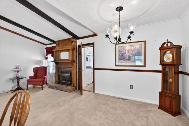 208 Coach Hill Drive, Gaffney, SC 29341