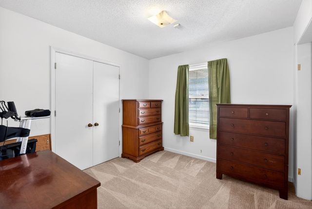 208 Coach Hill Drive, Gaffney, SC 29341