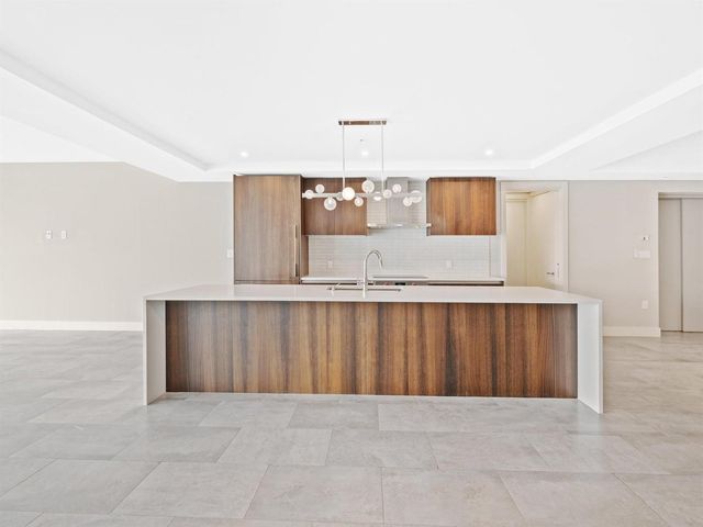 133 Isle Of Venice Drive 201, Fort Lauderdale, FL 33301