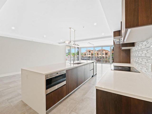 133 Isle Of Venice Drive 201, Fort Lauderdale, FL 33301