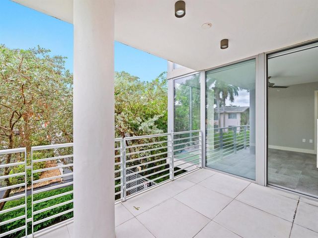 133 Isle Of Venice Drive 201, Fort Lauderdale, FL 33301