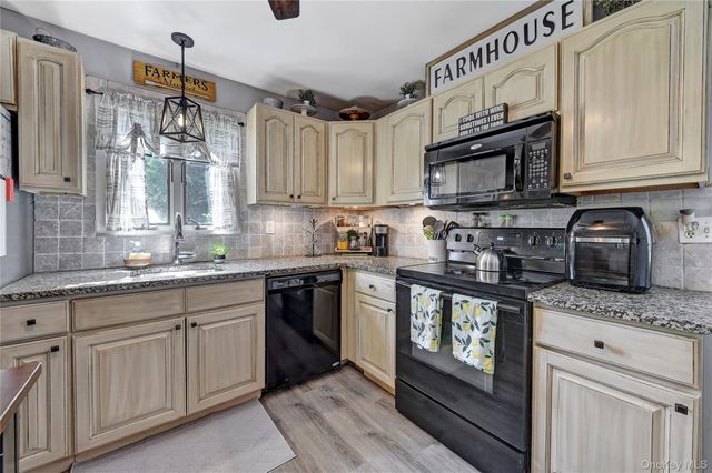 145 South Street, Marlboro, NY 12542