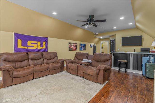 552 Bob White Lane, Benton, LA 71006