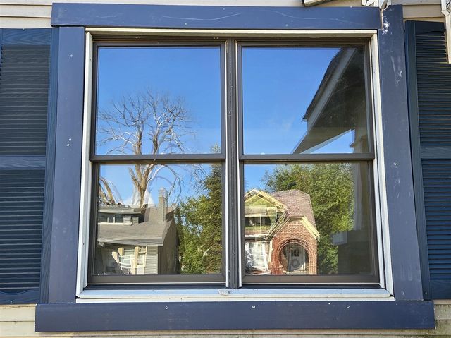 2537 Fullerton Street, Detroit, MI 48238
