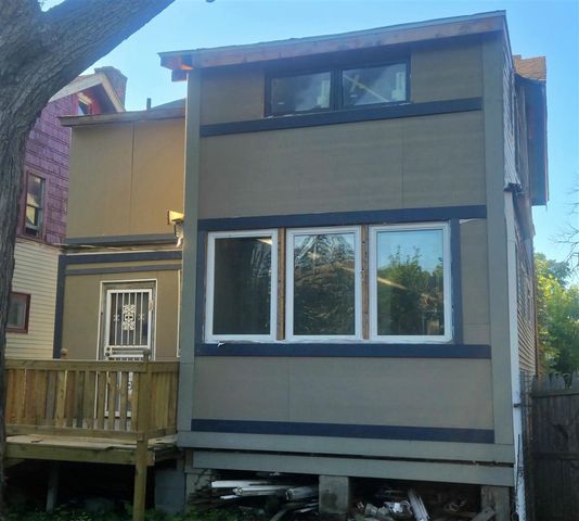 2537 Fullerton Street, Detroit, MI 48238