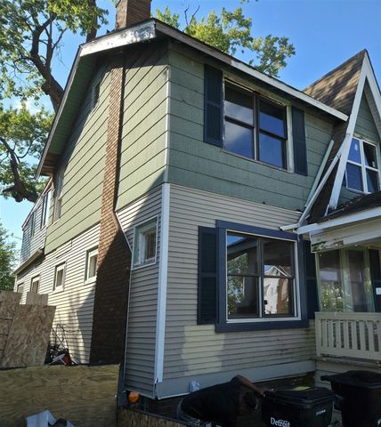 2537 Fullerton Street, Detroit, MI 48238